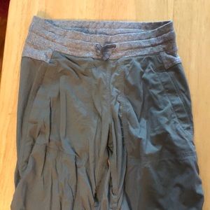 Ivivva girls workout pants